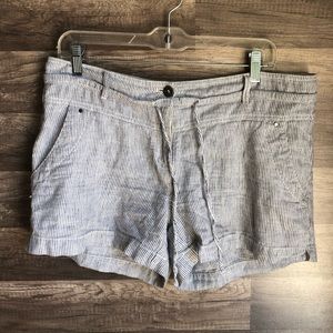 Dalia Linen Striped Shorts Sz10